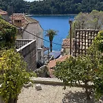Сasa de vacaciones Sweet Old Stone House Cavtat