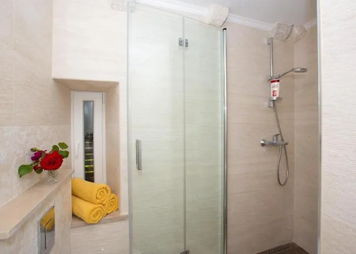 Sweet Old Stone House Tatil Evi